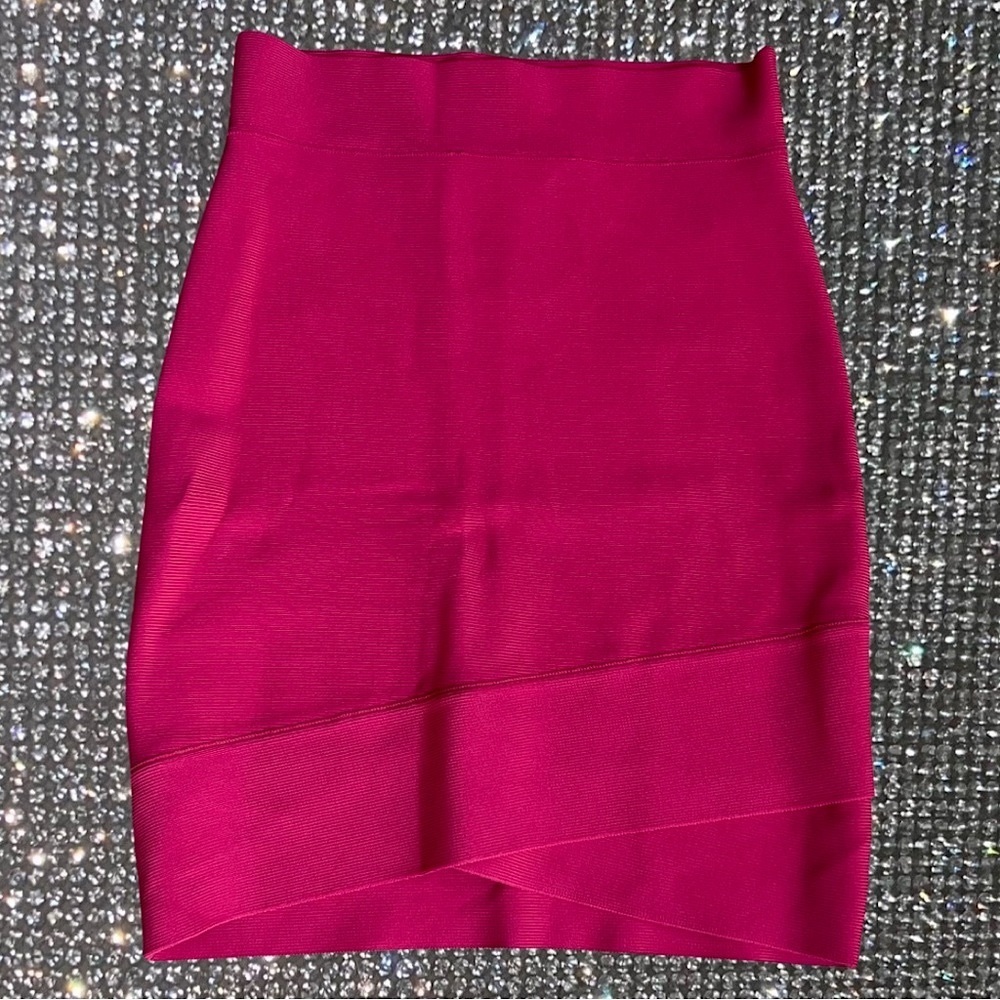BcbgMAXAZRIA skirt bandage thick form fitting formal pink stretchy bodycon y2k